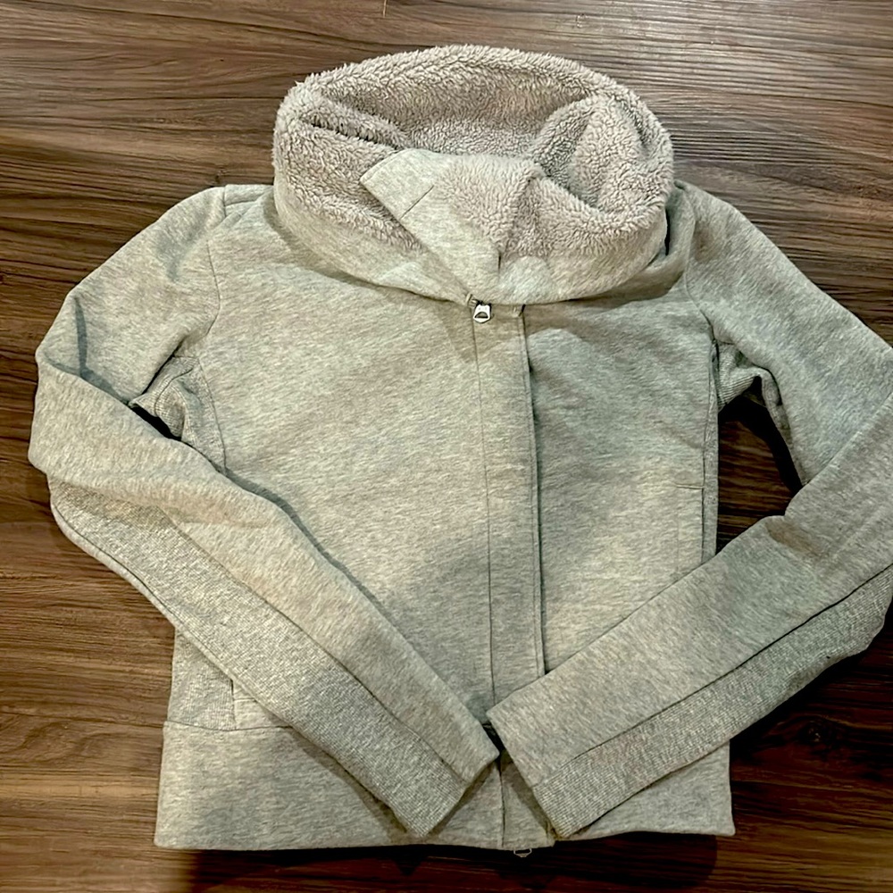 Armani Exchange Women’s cowl neck zip up